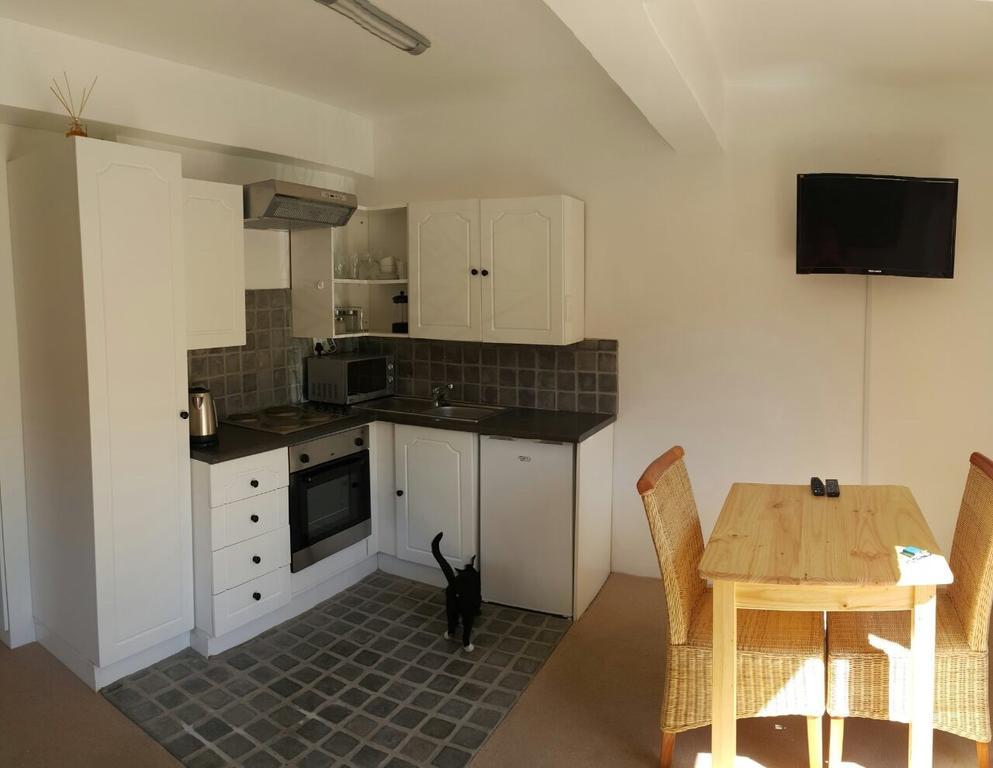Two Door Cottage Кейптаун Номер фото